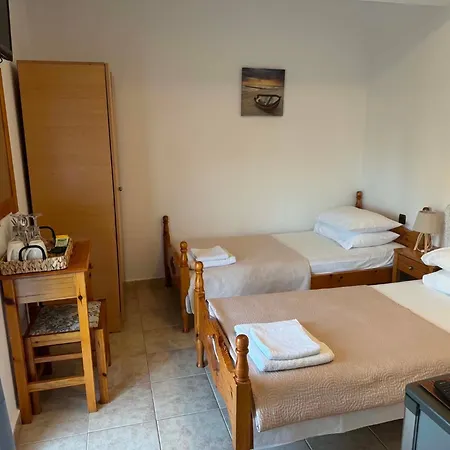 Hotell Zografos 2 *